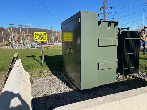3000 KVA 13800 Delta Primary, 415Y/239 Secondary, General Electric Prolec, padmount transformer, never used - Image 7
