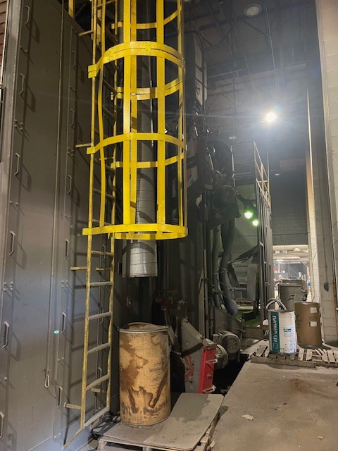 Wheelabrator shot blast machine w/ dust collector for sale - Image 6