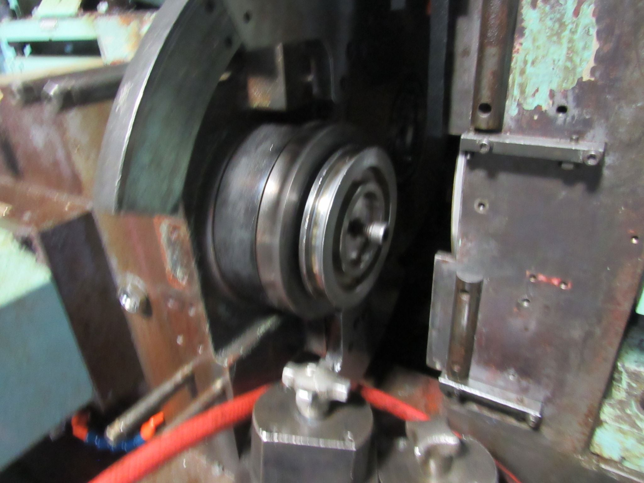 Koyo #HD3C, rotary style horizontal disc grinder, 1740 RPM, 10 HP motor, 12" x 1.9" x 6.1" wheel, 1999 - Image 8
