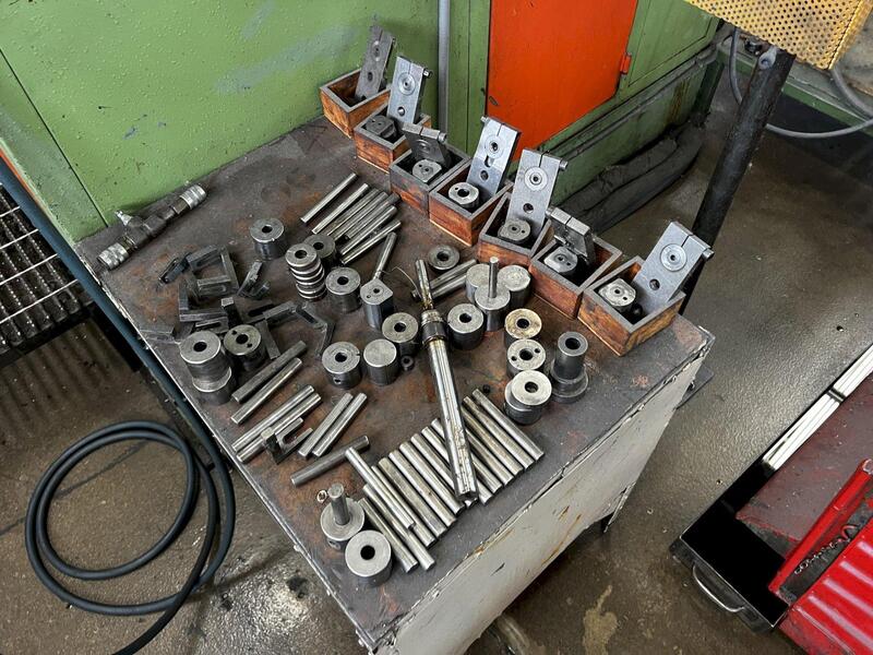.314" x 3.14" Moroni #MB-765, transfer header, 5-die, 18.5 KW, 230 PPM - Image 4