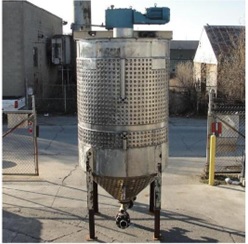 1100 gallon Will-Flow, Stainless steel vertical tank, jacketed, agitated, 150 psi, 1963 - Image 3
