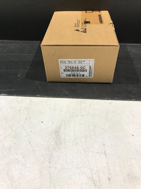 Heidenhain rod426 sensors and switches new in box - Image 1
