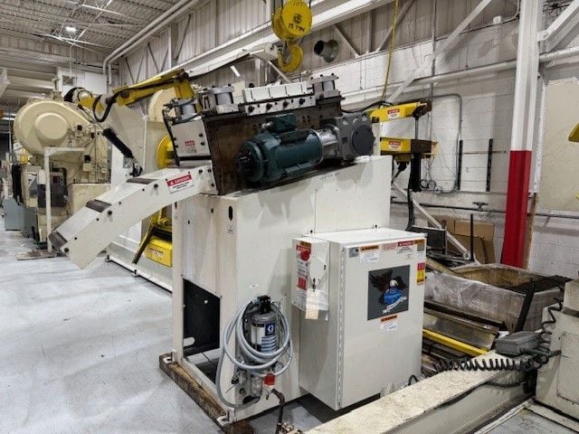 15000 lb. Coe Press Equipment #CPR-PO-15024 / CPPS-350, coil reel & powered straightener combo, 18" W x .1" - Image 2