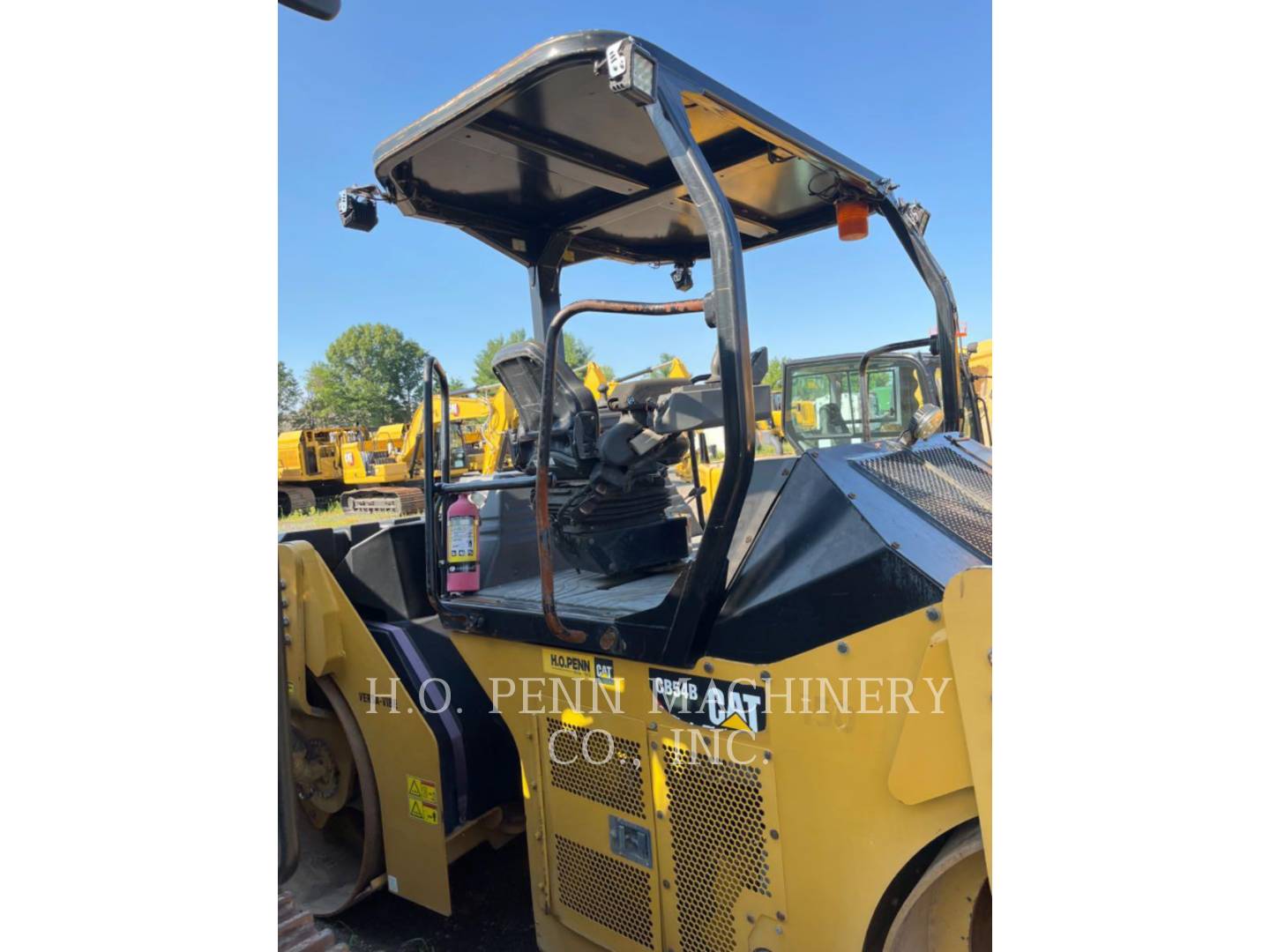 Caterpillar CB54B, Twin Drum Roller, 3463 hours, S/N: RJN00206, 2015 - Image 7