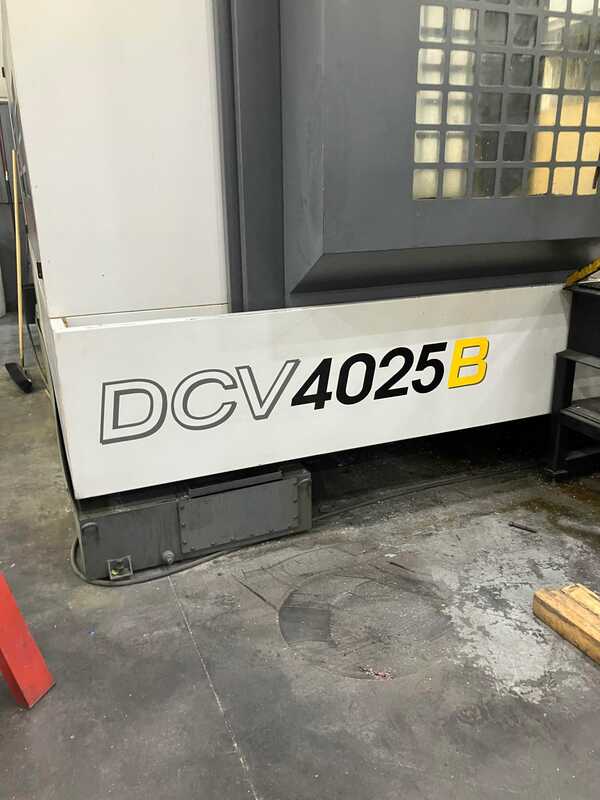 YCM #DCV-4025B, gantry machining centers, 120 automatic tool changer, 160" X Travel, 98" Y Travel, 40" Z - Image 2