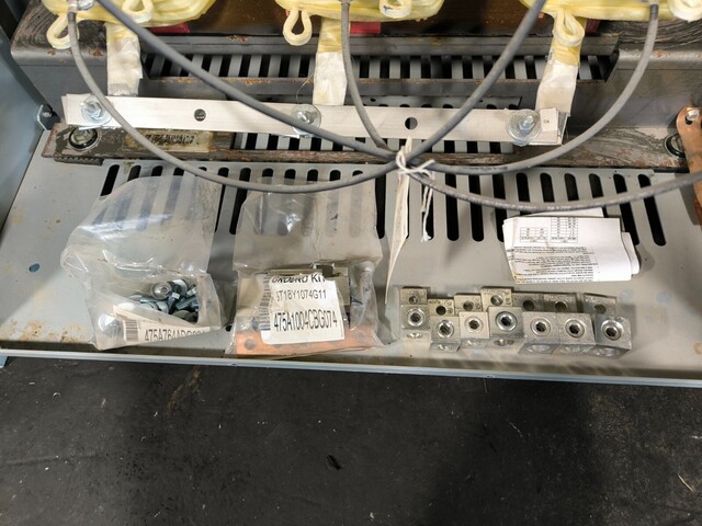 75 KVA 480 Primary, 208/120 Secondary, General Electric ABB, 9T10A1004, Step down Transformer, 3 PH, NOS (2 - Image 3