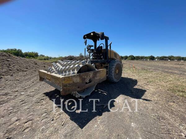 Caterpillar CP56B, Vibratory Single Drum Pad, 10375 hours, S/N: P5600315, 2017 - Image 1
