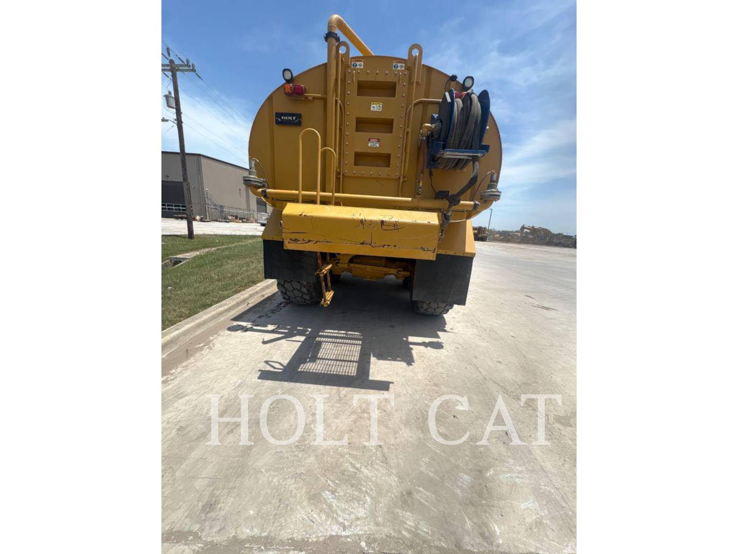 Caterpillar W00 725, Water Truck, 1155 hours, S/N: 3T900756, 2023 - Image 4