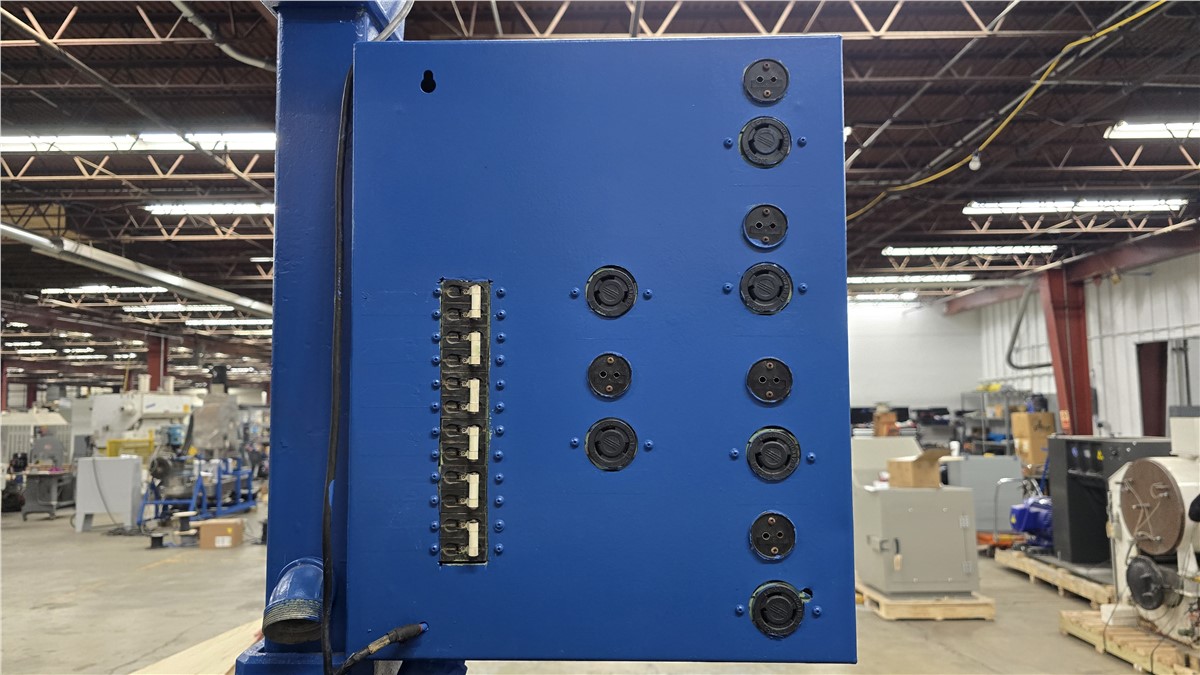 6" Davis Standard #Thermatic-60IN60, single screw extruder, water cooled, 42" centerline, 24:1 L/D, 400 HP - Image 10