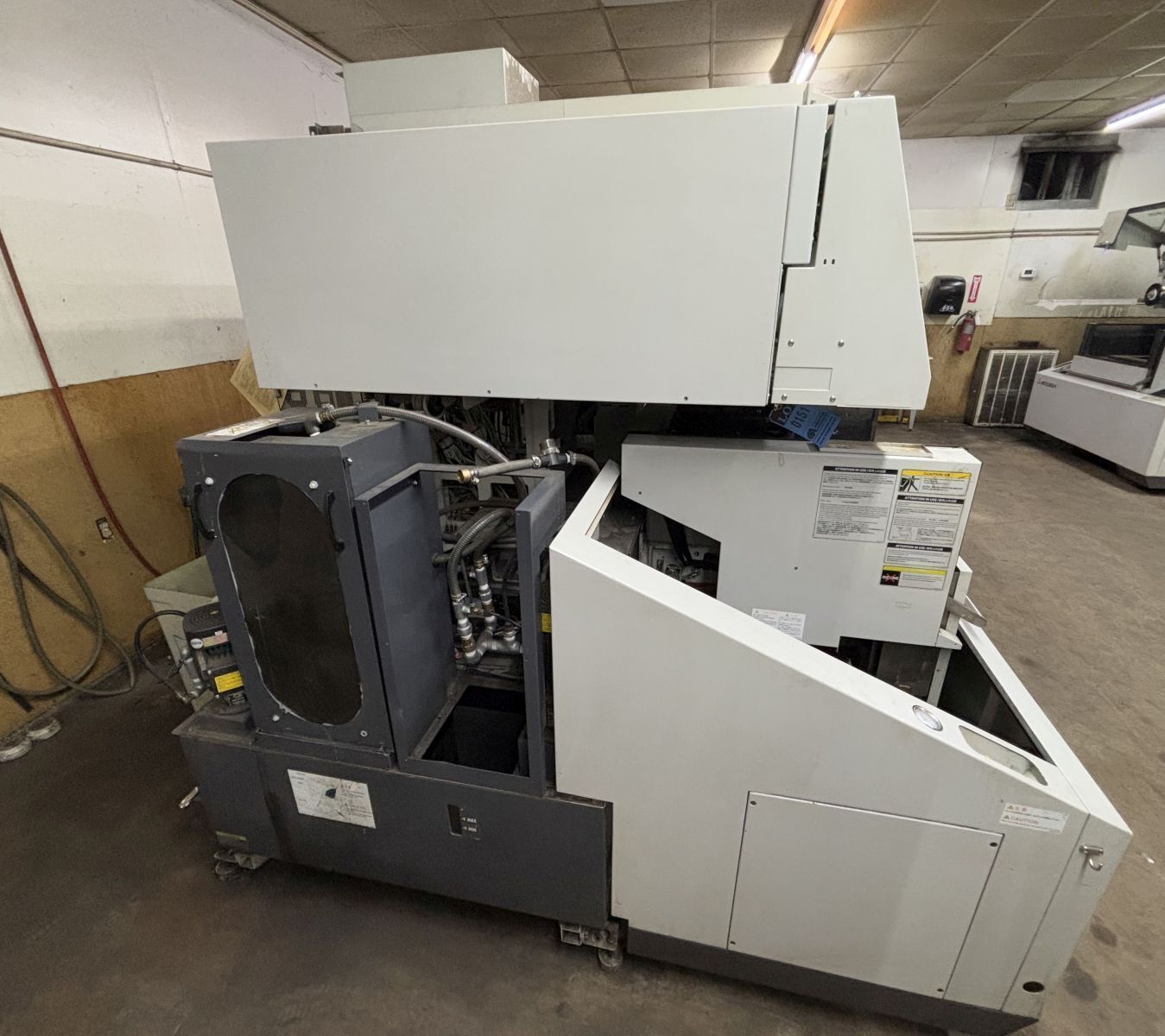 Mitsubishi #MV-1200S-MD+PRO-III, wire Electrical Discharge Machine w/chiller, 15.7"X, 11.8"Y, 8.7"Z - Image 7