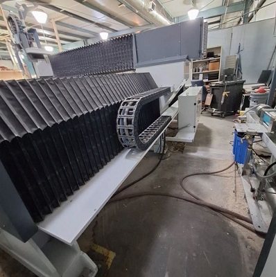 Flow #Mach-200-3020-Pivot, EX dual intensifier, 118" X, 79" Y, 8" Z, 400 IPM, 60000 psi, 2021 - Image 5