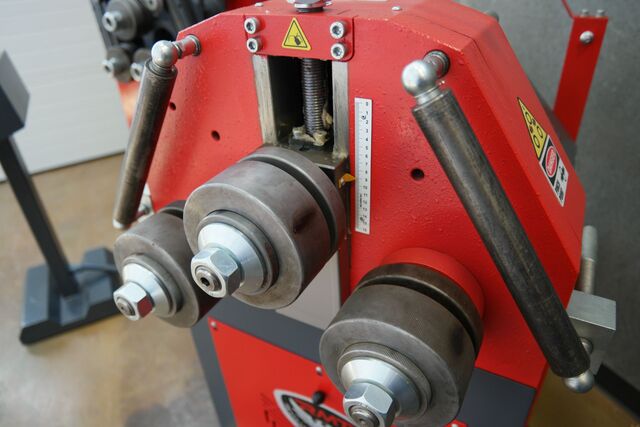 RMT #A-ECO-196H, motorized angle roll, new (3 available) - Image 2