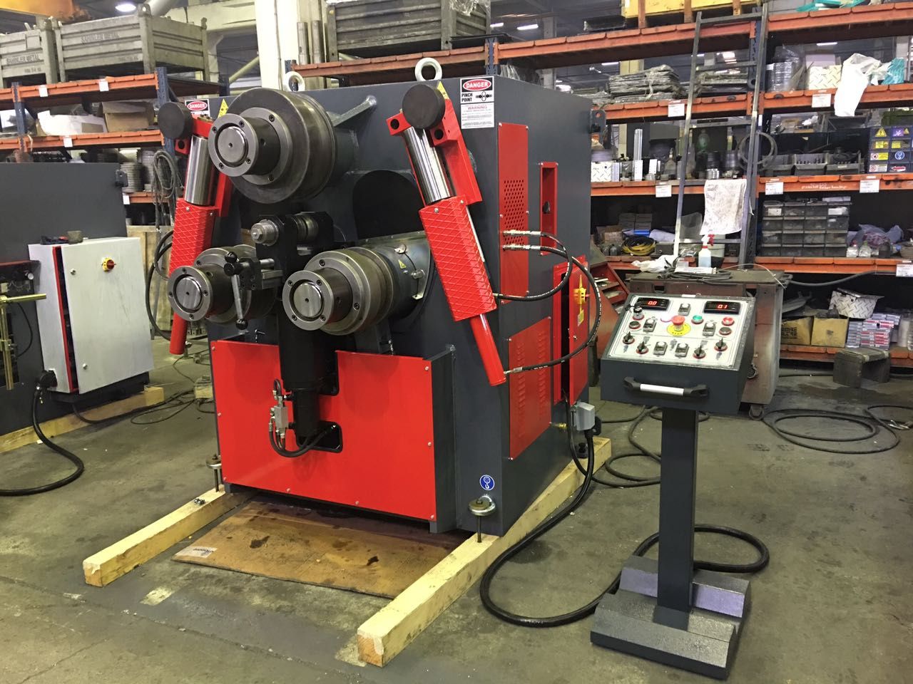 RMT #A-FAB-472, hydraulic angle roll, new - Image 2