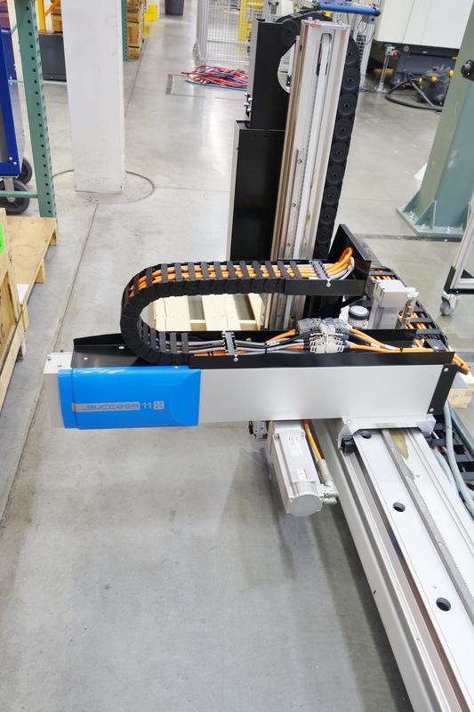 Sepro, Success 11X, 5-Axis robot, 2023 - price reduced - Image 3
