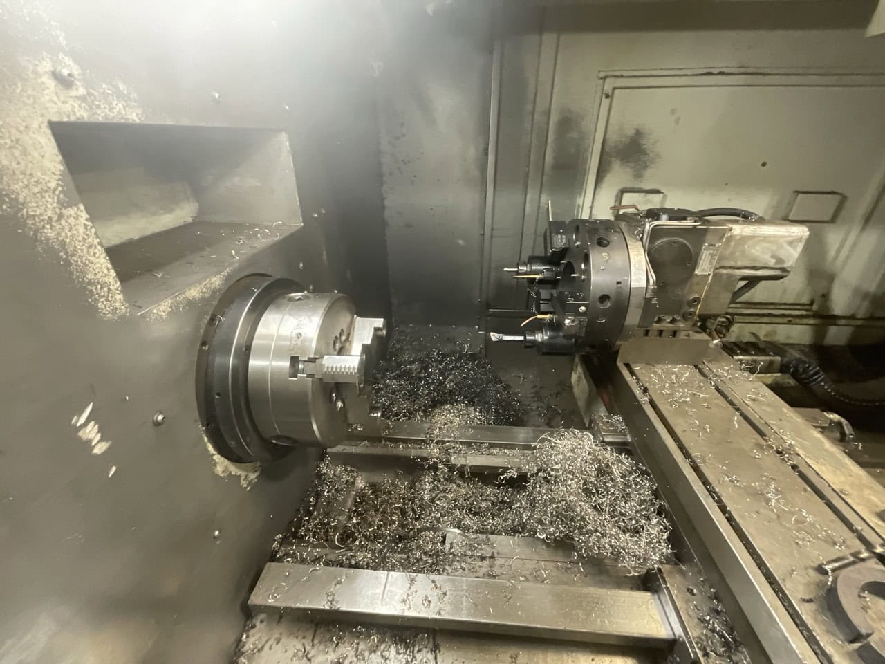 Milltronics #ML-22, CNC lathe, 23" swing, 12.1" swing over cross slide, 12.75" gap, 60" centers, 2k RPM, A1-8 - Image 3