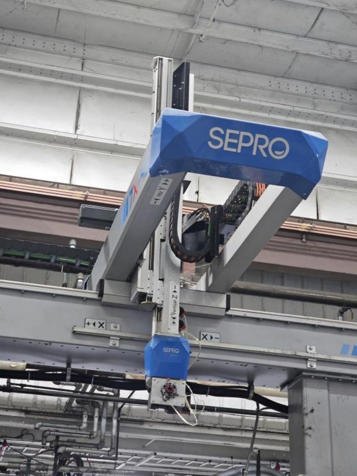 Sepro, 7X-45TE LV, 5-Axis Servo robot, 4000mm horizontal reach, 1200mm vertical reach, 2017 - Image 7