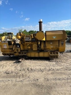 Caterpillar #3508, industrial engine 95Y00774 Locomotive - Image 1