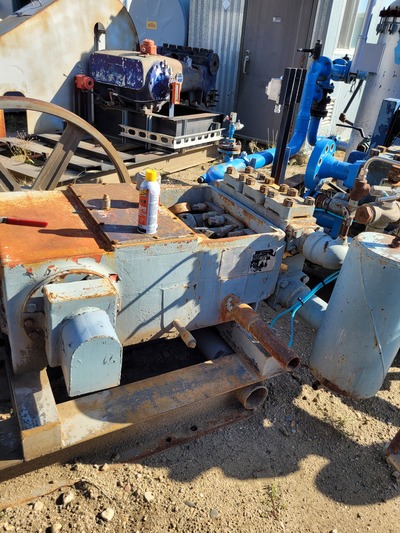 28 GPM @ 5000 psi, National Oilwell #A-324, triplex injection pump - Image 2