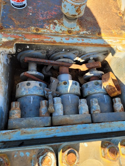 28 GPM @ 5000 psi, National Oilwell #A-324, triplex injection pump - Image 4