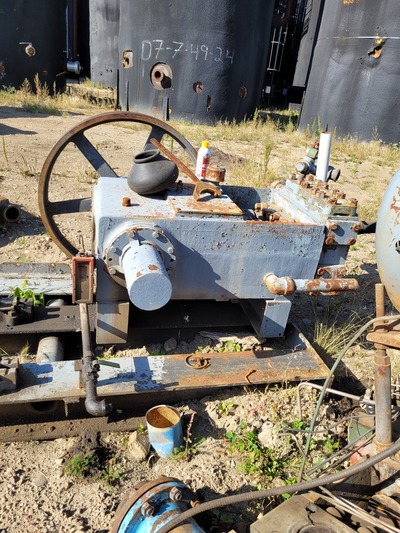 30 GPM, National Oilwell #A-334, triplex injection pump - Image 2