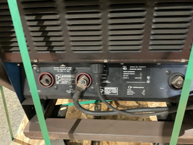 Miller #Deltaweld-302, CV/DC Welder, Fan-Cooled, 300 Amps, 230/460 V Input, 14-40 V Output - Image 8