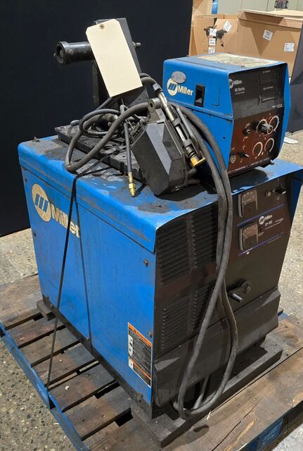 Miller #CP-302, Mig Welder w/Wire Feeder, 300 Amps, 230/460 V Input, 15-38 V Output - Image 4