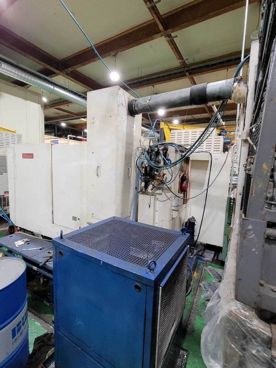 Gleason #450HC, CNC Bevel Cutting Machine, 17.7" Dia Gear, 2.6" max face, 10.1 ratio, dry cut, Fanuc 150-MB - Image 4