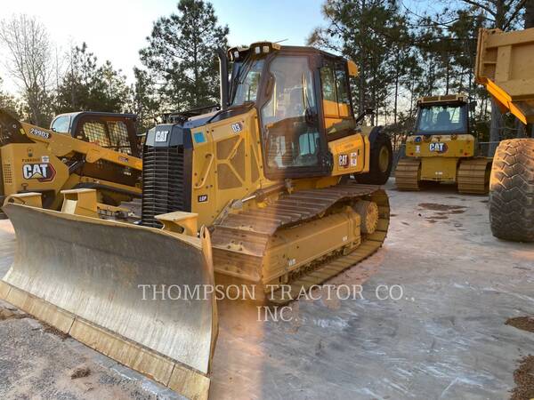 Caterpillar D3, Crawler Dozer, 1165 hours, S/N: XKY05740, 2024 - Image 2