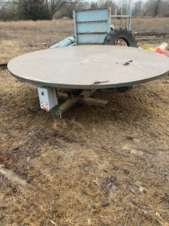 10' Turn Table With Electric Drive - Image 1