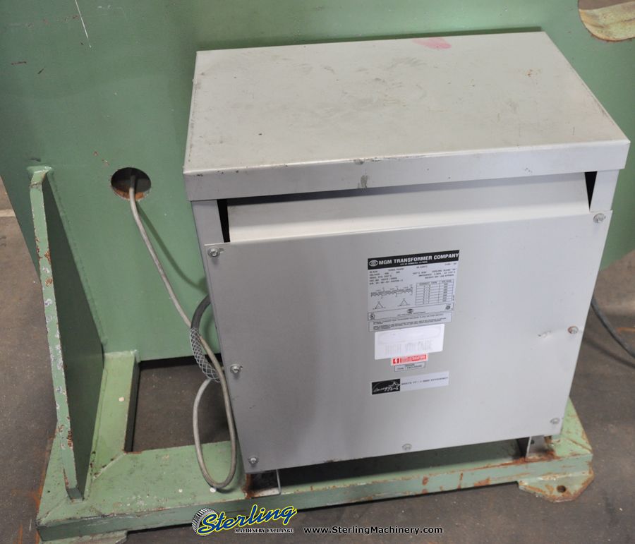 Eckold #HSP900/20, 36" throat, 12"-21" vertical height, dual palm Control, foot pedal, 2001, #A2145 - Image 7