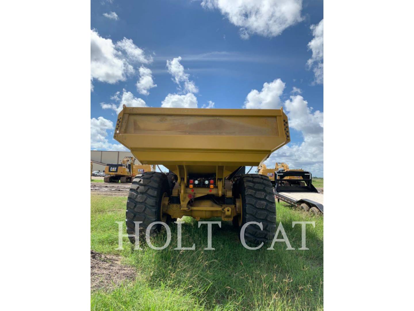 Caterpillar 745, Articulated Truck, 3986 hours, S/N: 3T606387, 2023 - Image 4