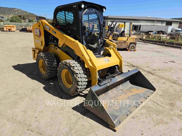 Cat 246D3, Skid Steer Loader, 442 hours, S/N: T9Z00600, 2023 - Image 2