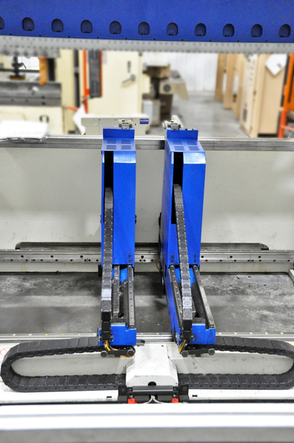 93.6 Ton, Trumpf TrumaBend #V85SX, Hydraulic Press Brake, 100" L x 4.75" width Bed, 14.37" Stroke, 89" - Image 9