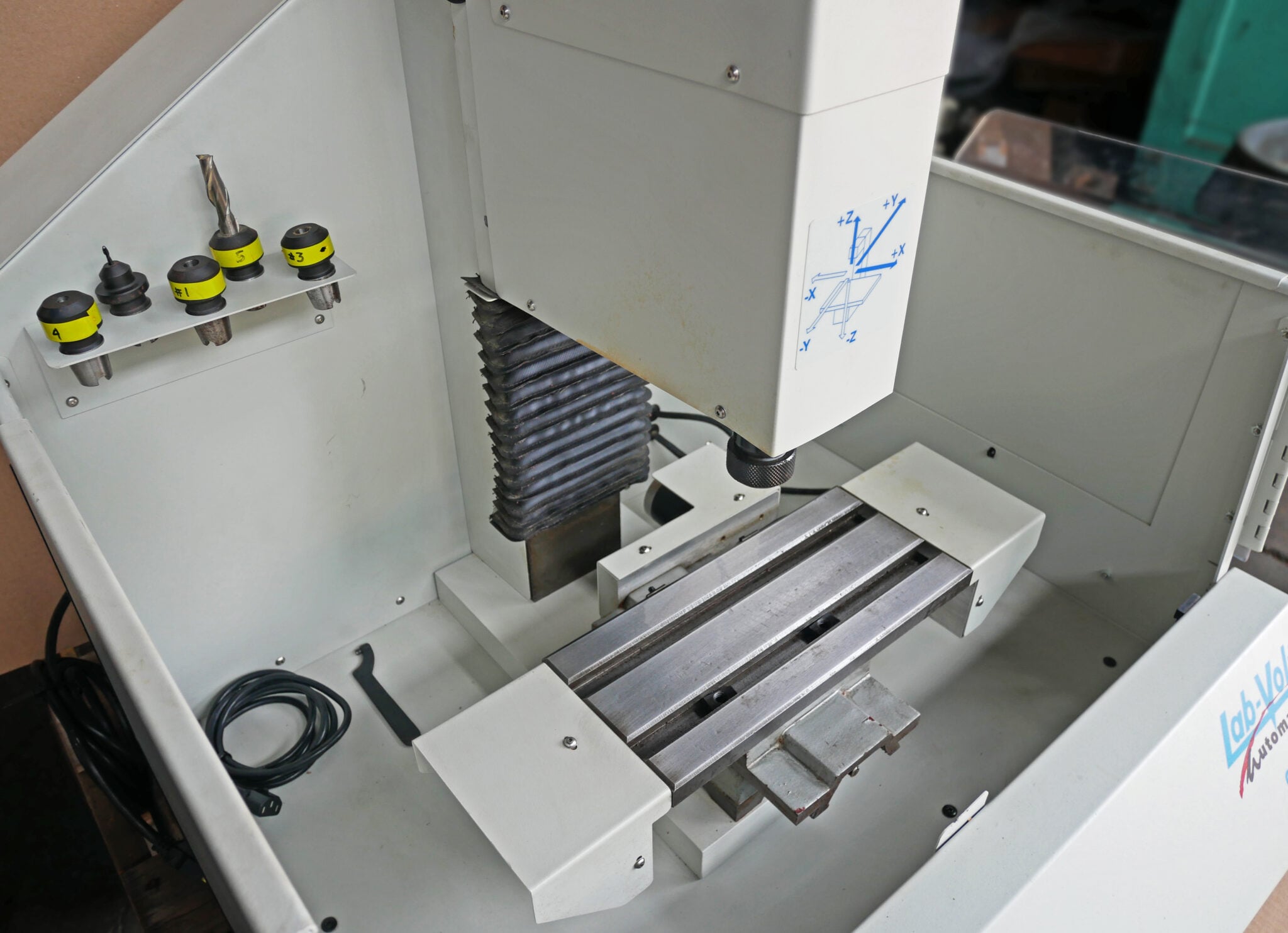 Lab-Volt Automation #5600-B0, CNC Mill, 7.5" X, 4" Y, 8" Z, 5.5" x 12" Table, 8.5" Clearance, 1 -1.5 HP, 3400 - Image 9