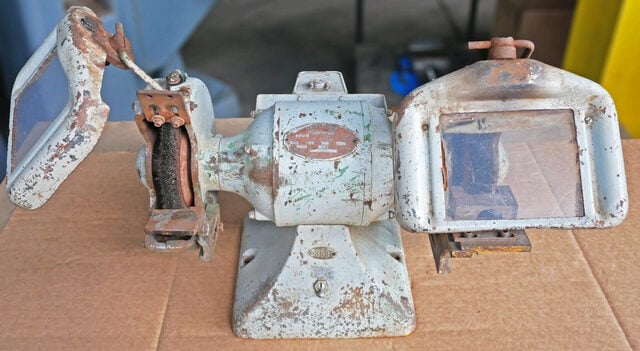 8" Bradford #Metal-Master, Heavy Duty Grinder, 1/2 HP, 115 V - Image 4
