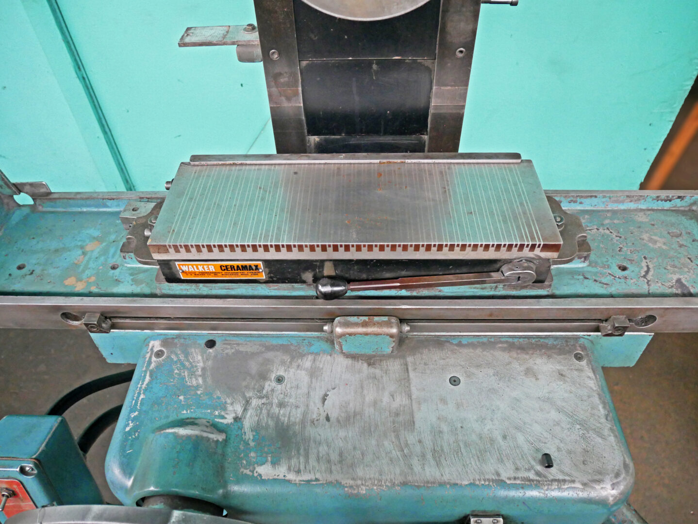 6" x 18" K.O. Lee #S718-RF, Manual Surface Grinder, 9.2" x 21" Table Travel, 19.625" H Under Spindle, 8" x - Image 5
