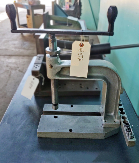 Quality, Hand Tapper - Image 1