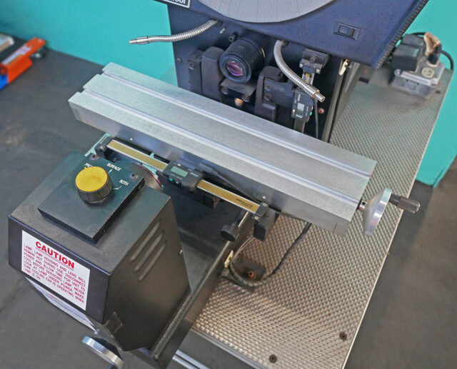 14" Suburban Tool #MV-14, Optical Comparator, 4.5" x 19" Stage w/8" Horz. & 4" Vert. Travel, 100 lbs. Ball - Image 6