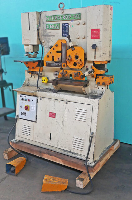 4.5" x 4.5" x 3/8" Geka Ironworkers #H-50, Multi-Station Ironworker, 55 Ton capacity, 1.125" x 0.5" Punch - Image 5