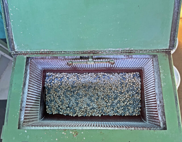 3 cu.ft. Ultra Matic #Portaburr3, Vibratory Finisher, 15" x 28.5" x 15" deep Tub, 1/2" Urethane Lining, 3/4 - Image 10