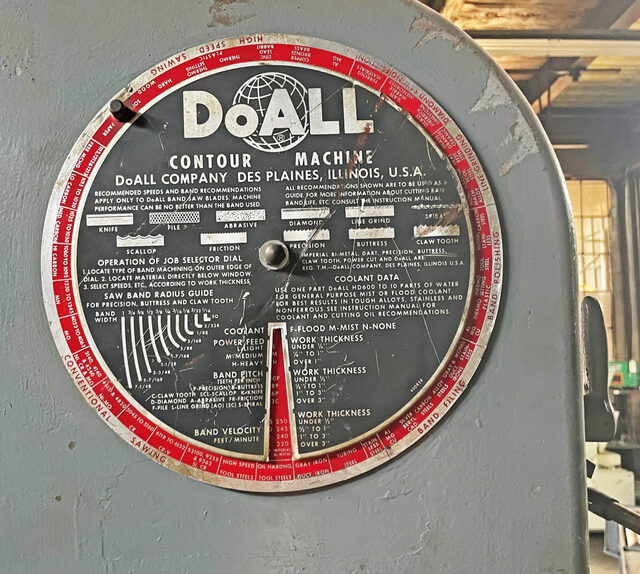36" DoAll #3613-0, Vertical Band Saw, 174" L Band - Image 10