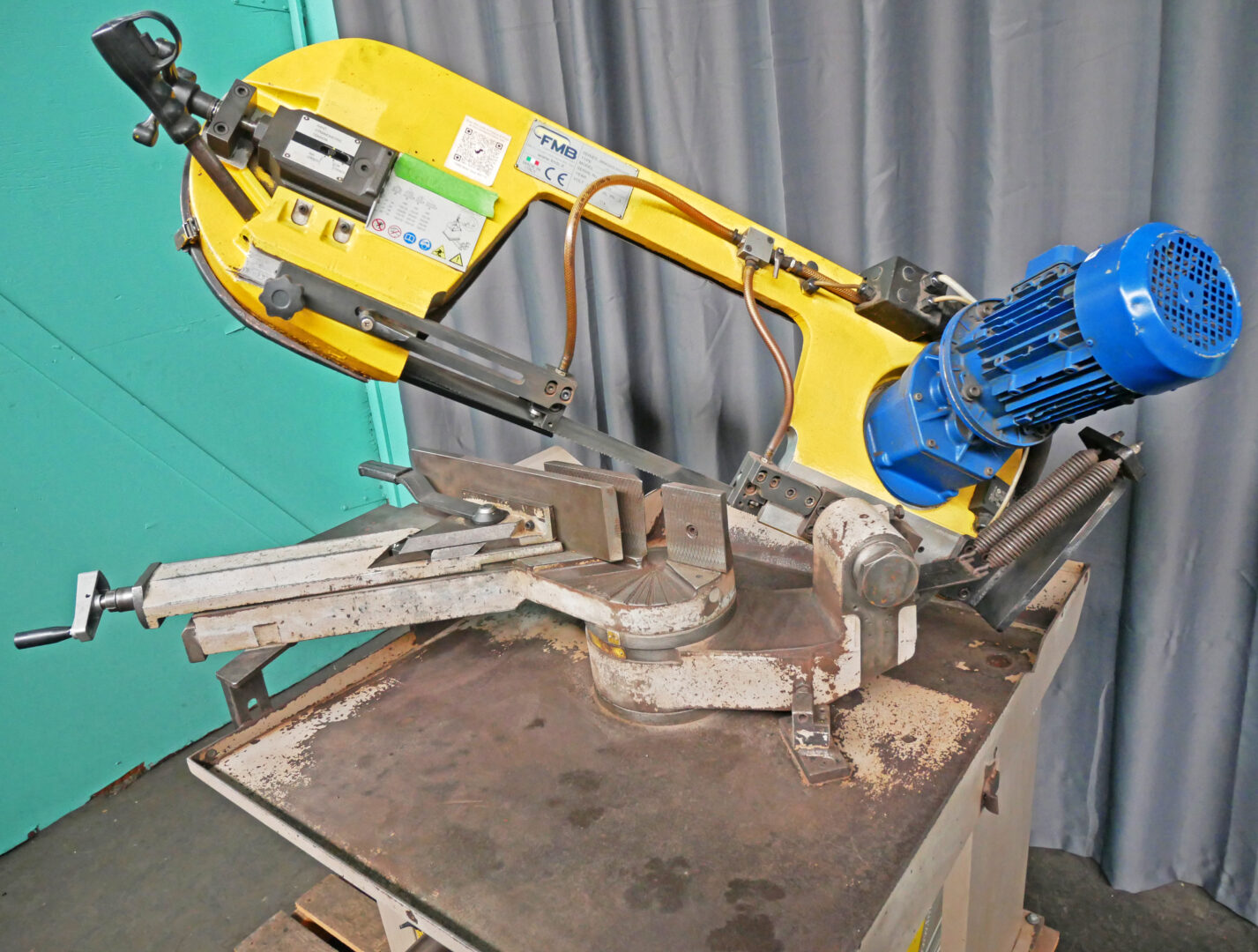 7-7/8" FMB #Antare, Manual Pull Down Double Miter Band Saw, 115/230 FPM, 8" 7.87" x 1" x .035" Blade, 1.75 HP - Image 8