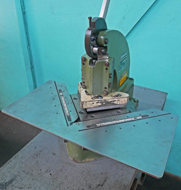 16 gauge x 6" x 6" Di-Acro #2, Tab Notcher with Stand, 1" Tab, 4 US Tons, 1/16" Ram Stroke - Image 8