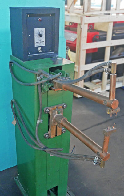 10 KVA Alphil #RFTD, Spot Welder, 18" Throat, 4.7 Amps, 220 V Primary, 18-2.7 V Secondary - Image 5