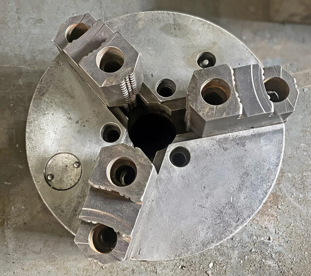 10" Cushman, Top Reversible 3-Jaw Chuck w/Flat Back Mount - Image 1