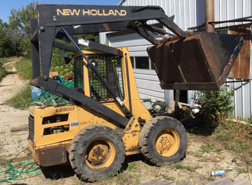 New Holland #Skid-Steer-L553, wheel loader, Kubota engine, w/ bucket - Image 1