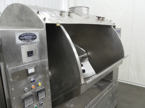 Peerless #9SD, single arm dough mixer, 2800 lb. mixer, 66 cu.ft., water jacket temperature controls - Image 4