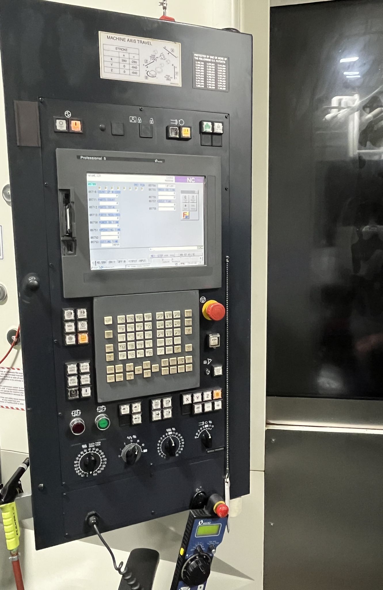Makino #A51NX, horizontal machining center, 22" X, 25.2" Y, 25.2" Z, 14000 RPM, 133 automatic tool changer - Image 4