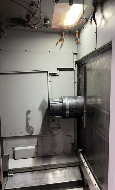 Makino #A51NX, horizontal machining center, 22" X, 25.2" Y, 25.2" Z, 14000 RPM, 133 automatic tool changer - Image 9