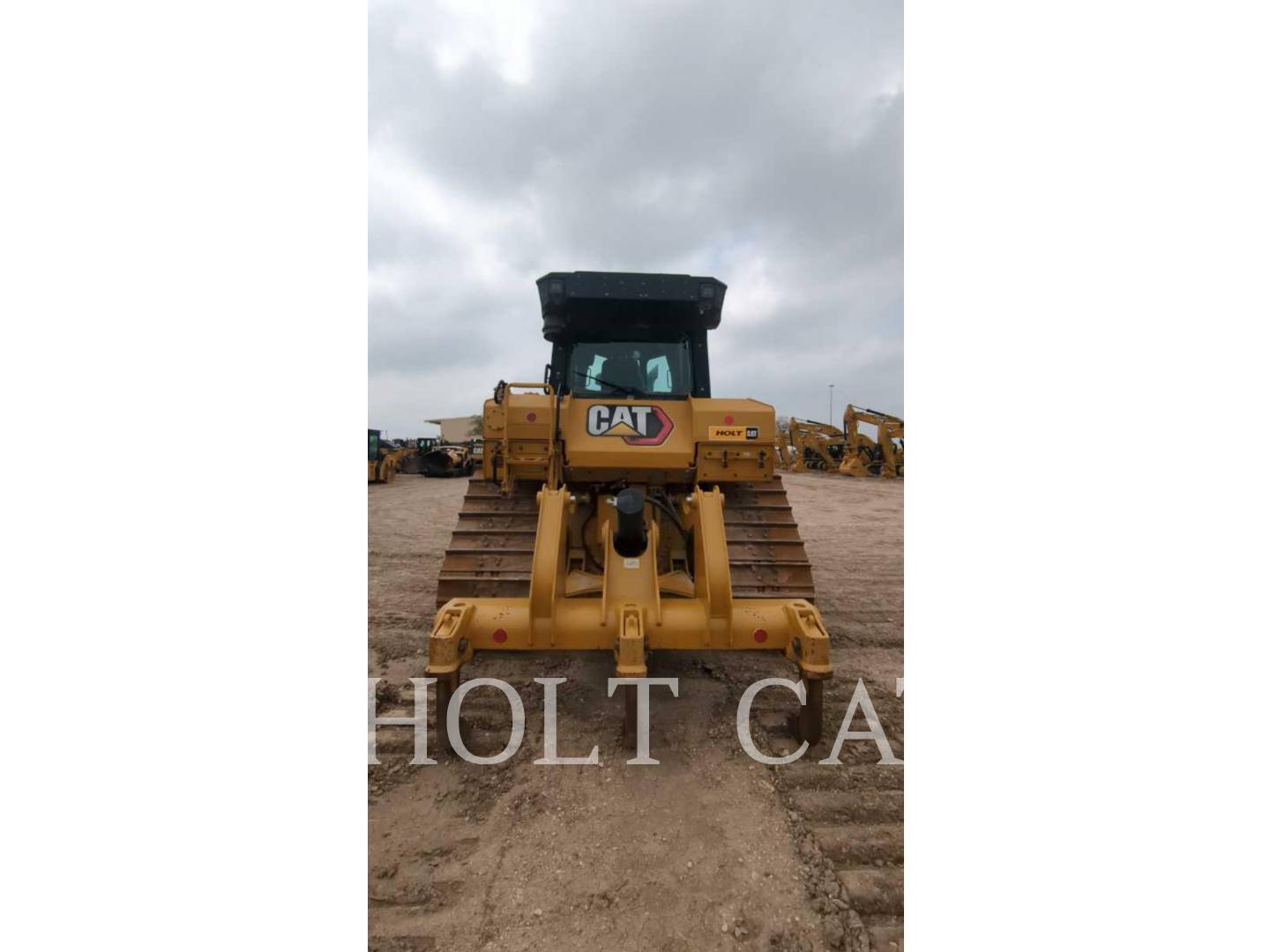 Caterpillar D6 XELGPVP, 2681 hours, S/N: LRG01105, 2023 - Image 4